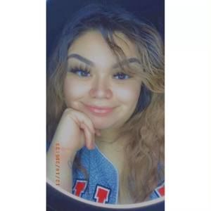 Meet your Posher, Becca